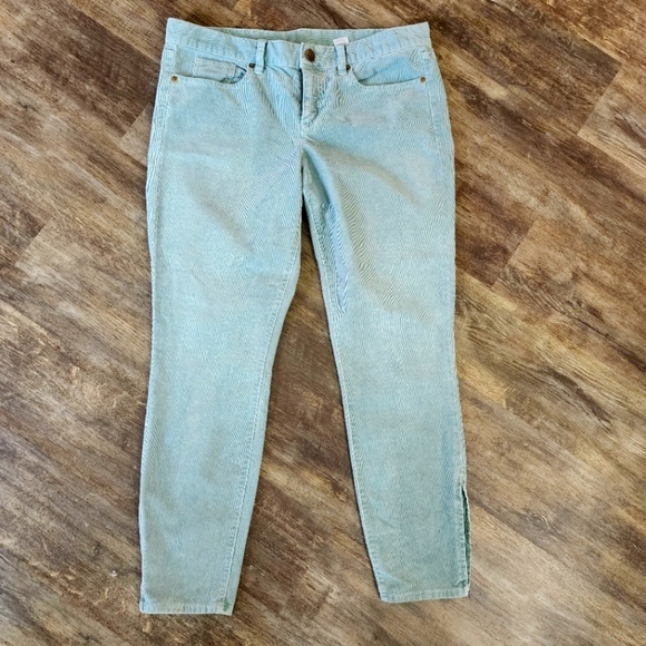 J. Crew Pants - J crew size 31 toothpick pants super skinny stretch cord sage green corduory
